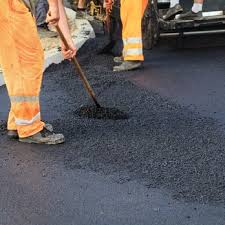 Best Driveway Crack Filling  in Pike Road, AL